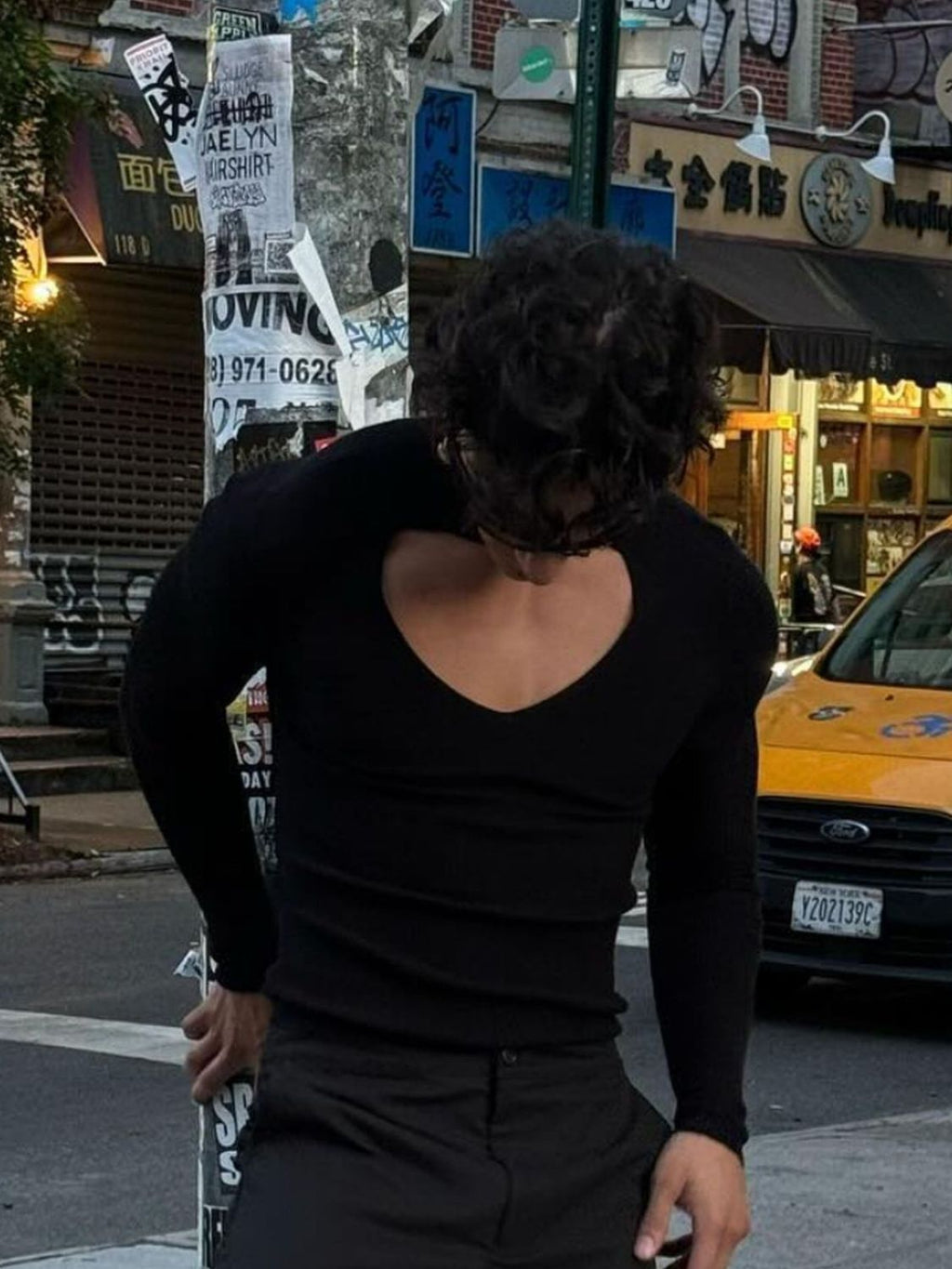 Men's Cutout Front Long Sleeve T-Shirt