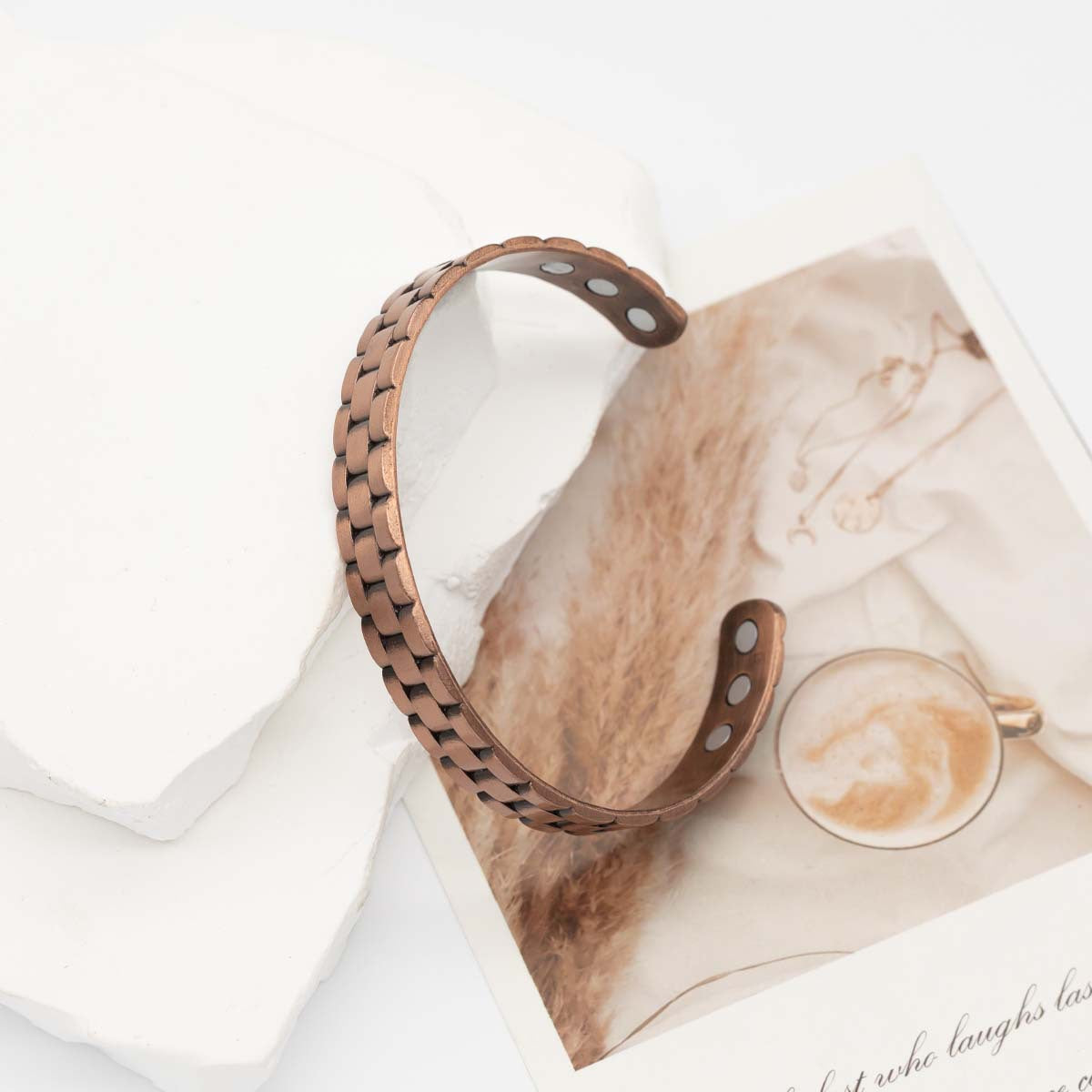 Men's Stylish Opening Adjustable Magnet Geometric Mesh Bracelet