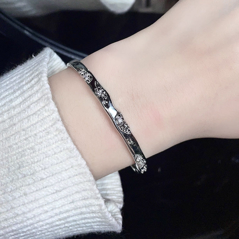Women's & Men's Fashionable Niche Cold Style High-grade Design Sense Minimalist Bracelet