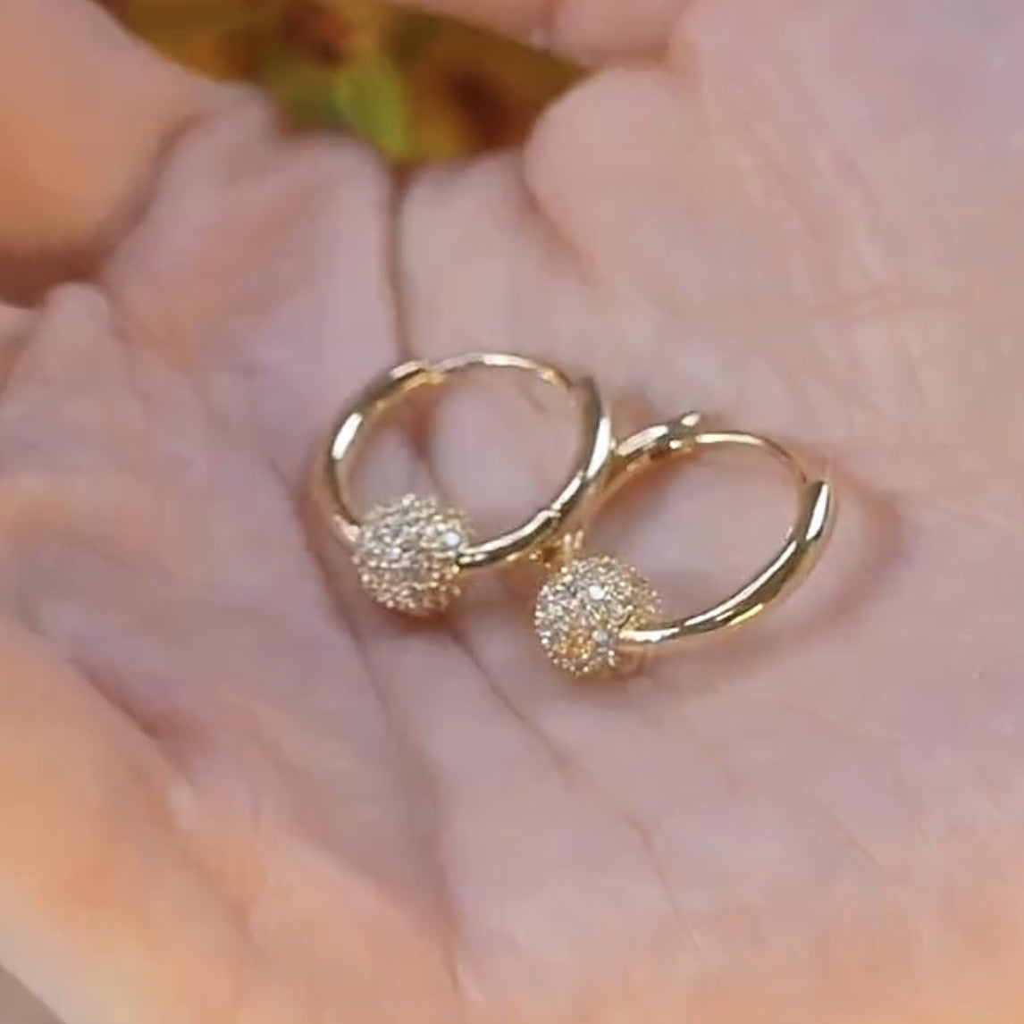 Women's Ball Ear Clip Fashion Temperament Small Personalized Exquisite Versatile For Earrings