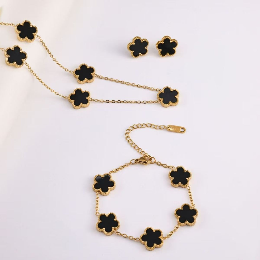 Women's Lucky Five Leaf Flower Fashion Simple Jewelry Set