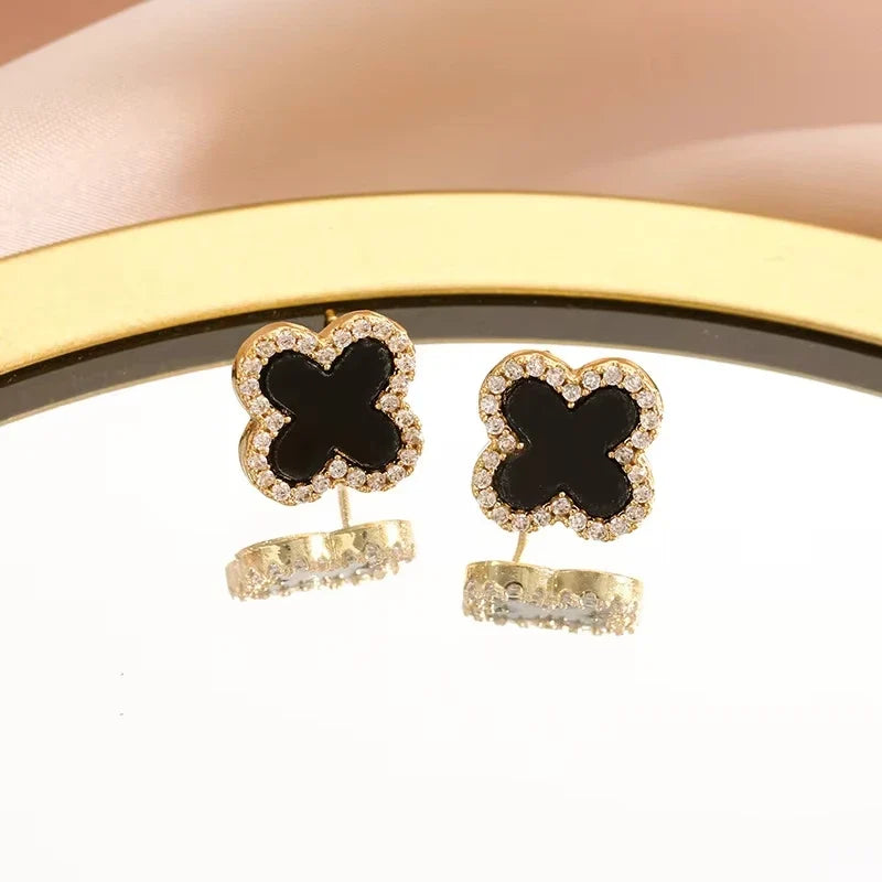 New Fashion Leaf Hollow Zircon Stud Earrings for Women Elegant Niche Triple Flower Earrings Party Jewelry Gift