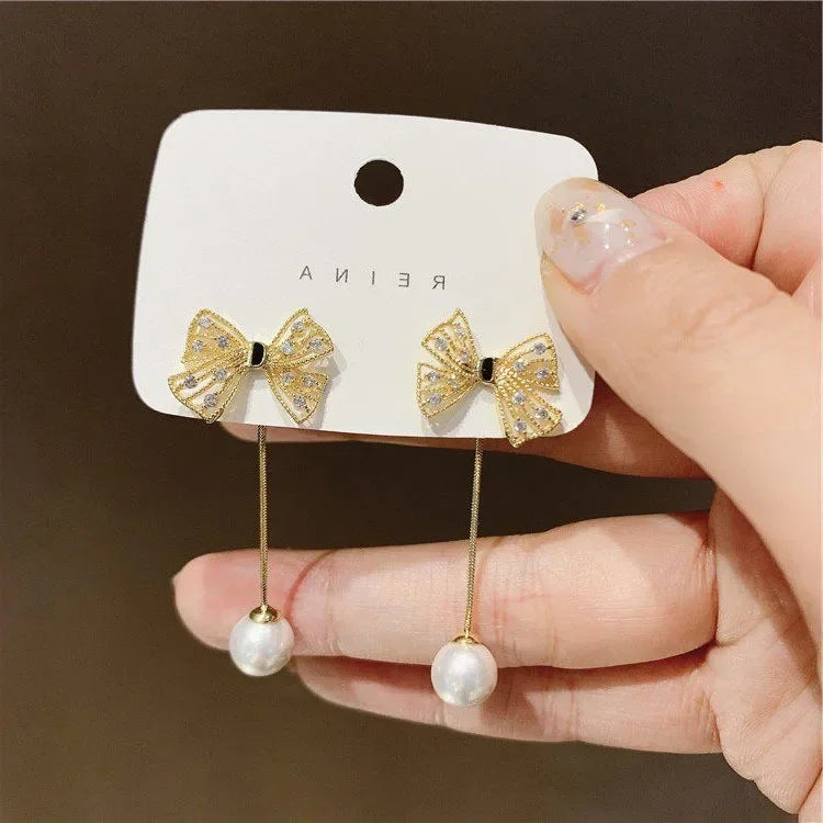 New Simple Metal Style Glossy Geometric Earrings For Women Fashionable Personalized Daily Accessory Party Jewelry Birthday Gifts