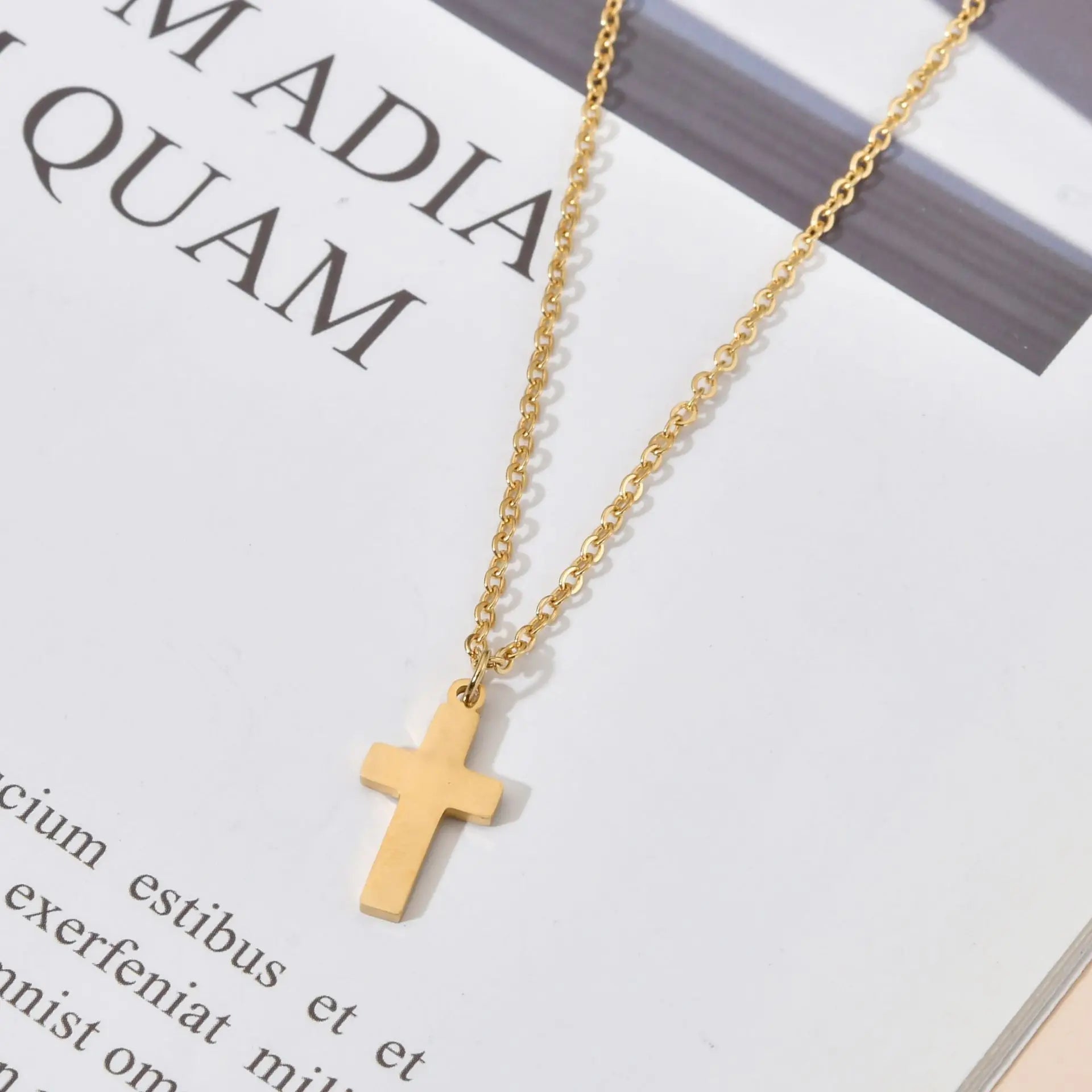 Stainless Steel Cross Necklace For Women Gold Silver Color Waterproof Chain Men Fashion Never Fade Jewelry Accessories