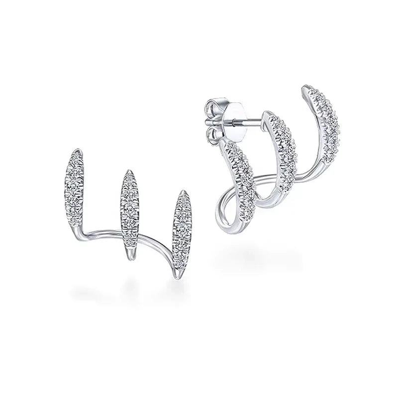Exquisite Silver Color Claws Stud Earrings with Crystal Modern Design Fashion Versatile Accessories Women Jewelry