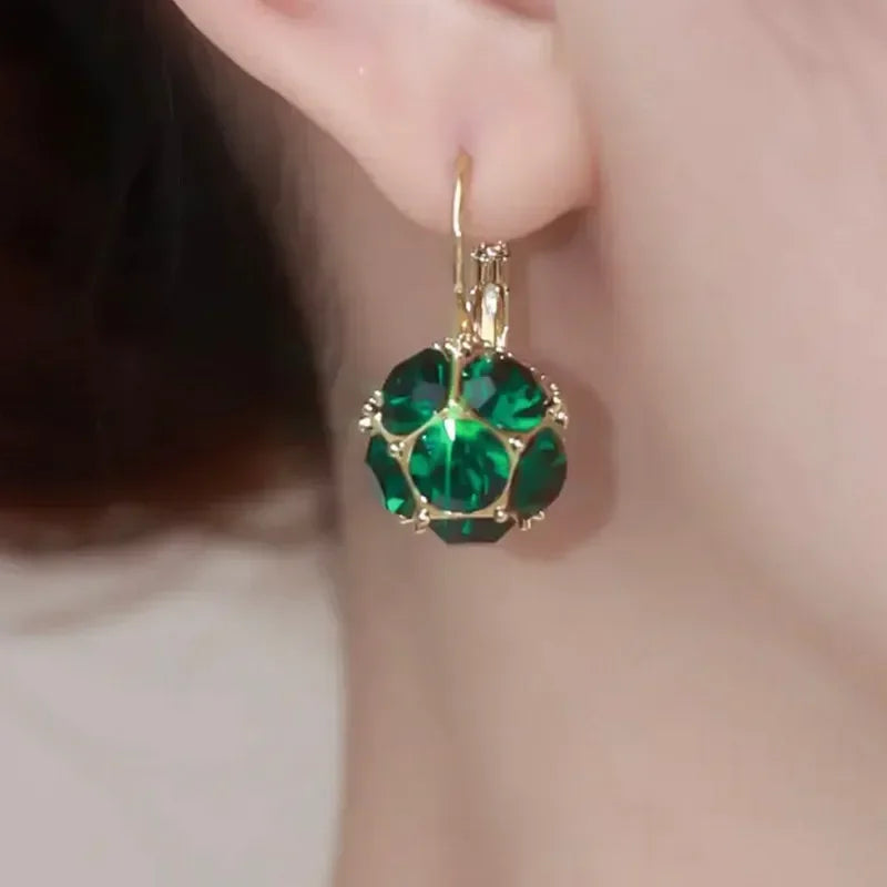 New Simple Metal Style Glossy Geometric Earrings For Women Fashionable Personalized Daily Accessory Party Jewelry Birthday Gifts