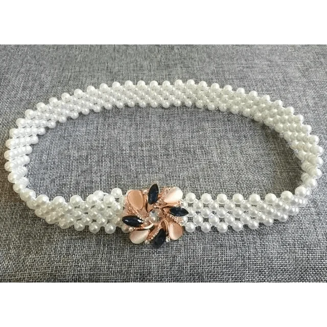 Elegant White Pearl Elastic Buckle Belt For Women Luxurious Strap Pearls Waistband Fashionable Design